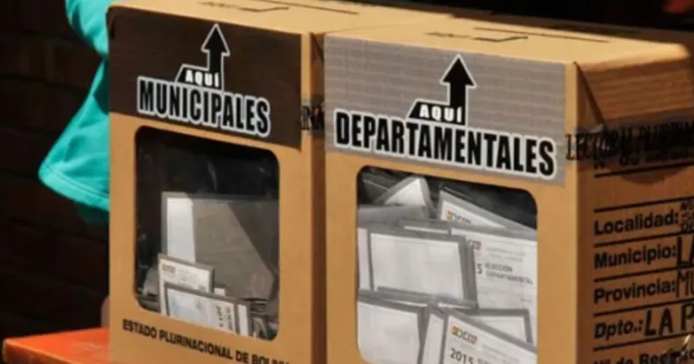 Ánforas utilizadas en anteriores elecciones. Foto: Imagen ilustrativa / Archivo Correo del Sur 