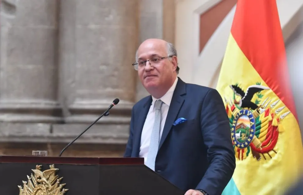 El BID acuerda con Bolivia un paquete de US$4.500 millones para impulsar reformas y potenciar la log&iacute;stica regional