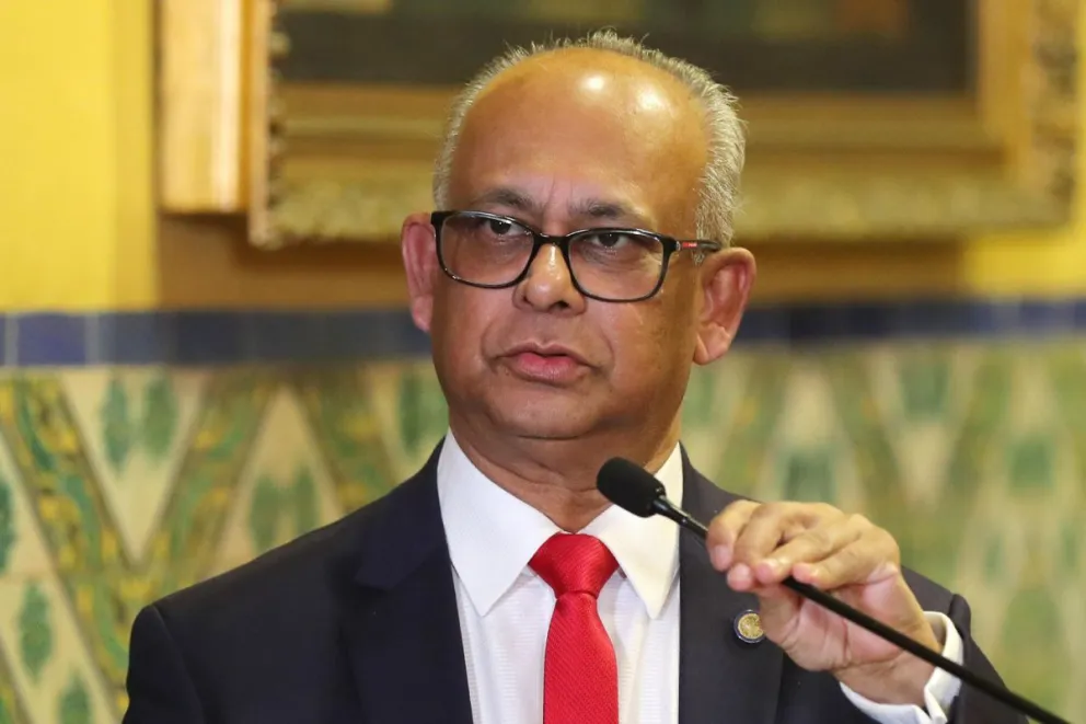 El secretario general de la Organización de Estados Americanos (OEA), Albert Ramdin en Lima (Perú). Foto: EFE