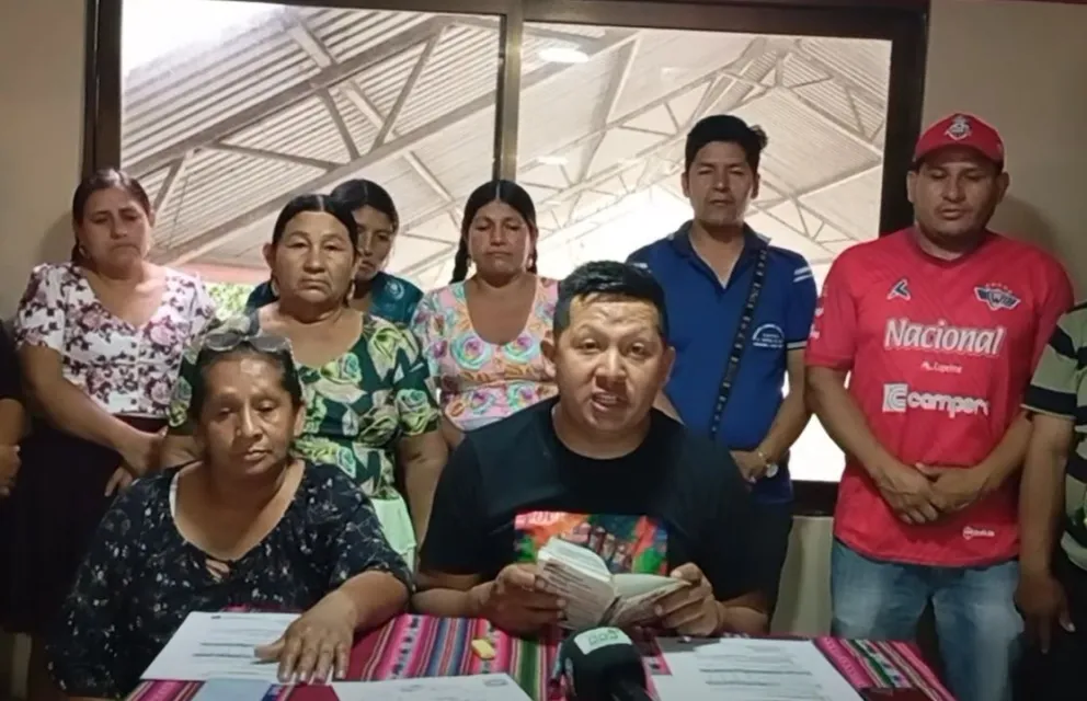 Miembros de la Federación Yungas del Chapare anuncian que pidieron los controles civiles en hoteles y viviendas del Trópico de Cochabamba.