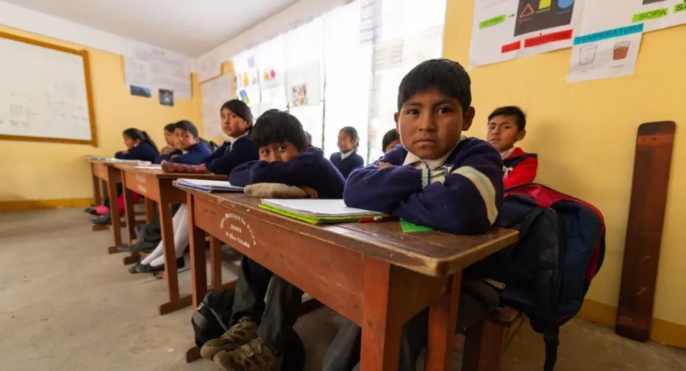 Niños durante una clase en una imagen de archivo. Foto: RRSS
