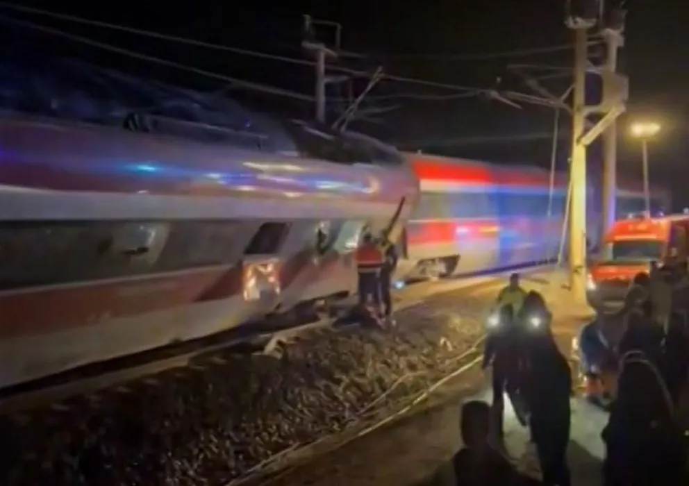 El tren de LD AV Iryo 6189 Málaga-Pta de Ato descarrilado. Foto: EFE