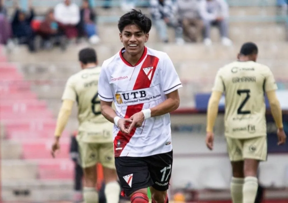 Jesús Maraude festeja el gol de Always en el amistoso frente a Cusco FC. Foto: APG