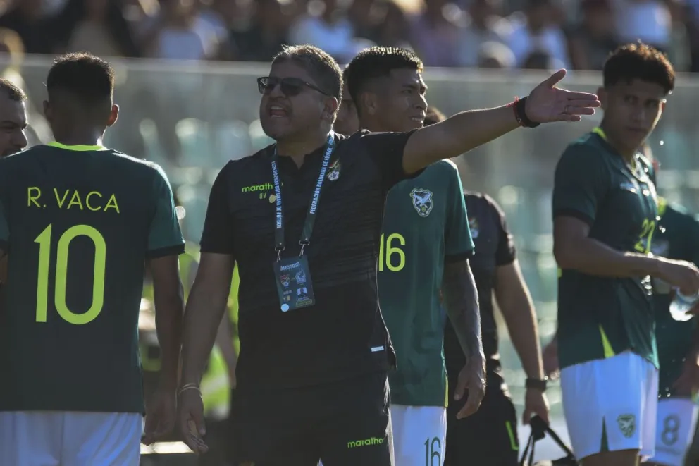 Villegas durante el partido ante México en el Tahuichi. Foto: APG.