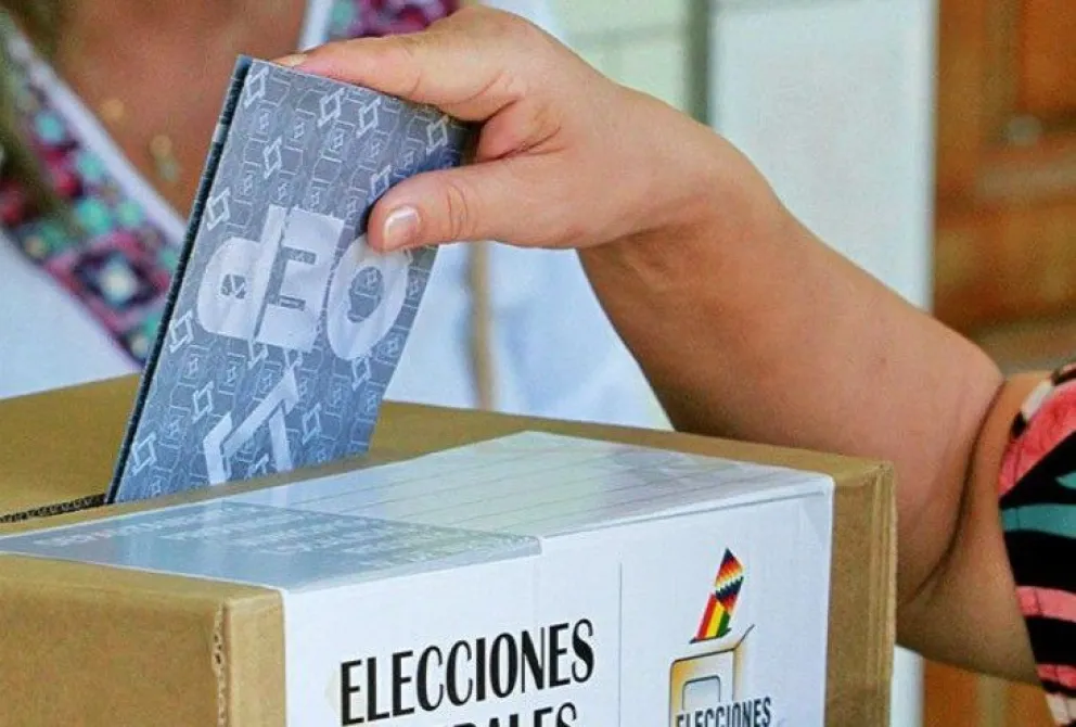 Ánfora electoral de uno de los comicios realizados en Bolivia. Foto: Ministerio de Relaciones Exteriores 