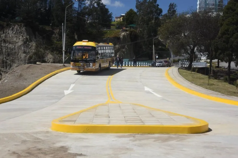  El Distribuidor de los Derechos Humanos, una obra estratégica situada en la calle 0 de Obrajes. Foto: GAMLP