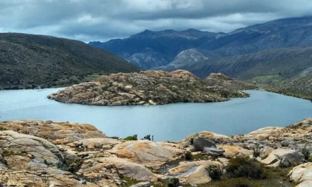 La Sierra Nevada de Santa Marta, un ecosistema único en el mundo, enfrenta una creciente amenaza por el turismo no regulado. Foto: cortesía Parques Nacionales Naturales de Colombia