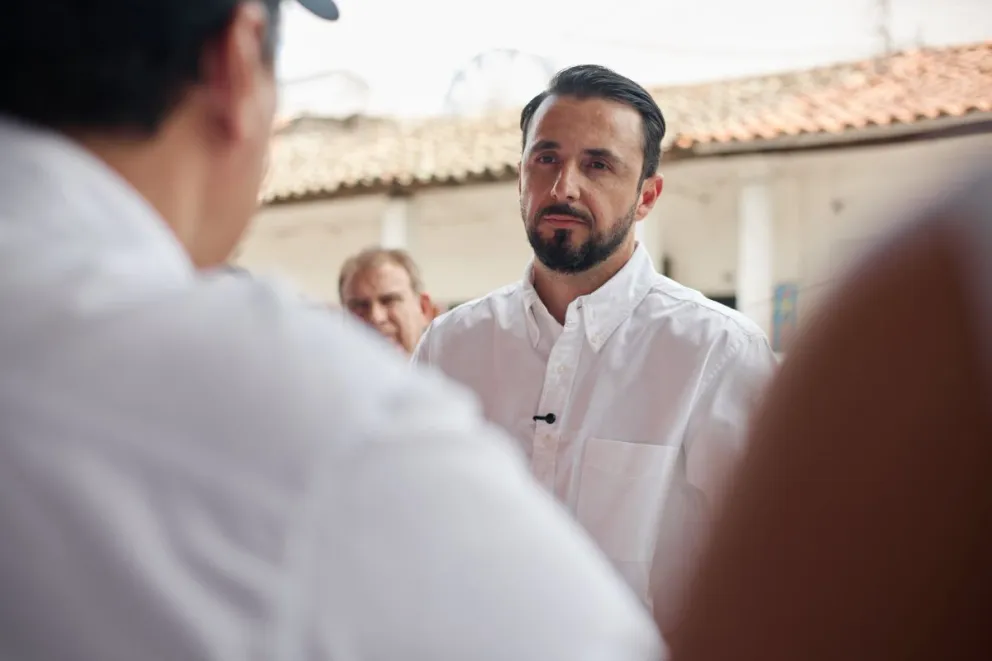 El candidato de la alianza Libre en Santa Cruz, Juan Pablo Velasco. Foto: JP Velasco (Facebook)