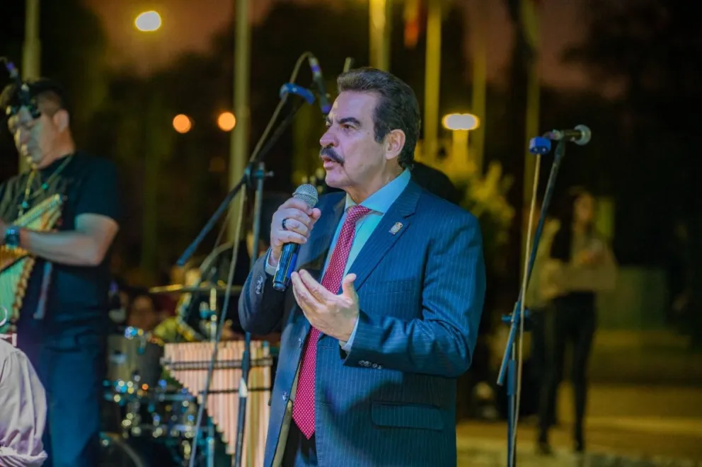 El alcalde Manfred Reyes Villa asegura su candidatura a la reelección. Foto: RRSS del político 