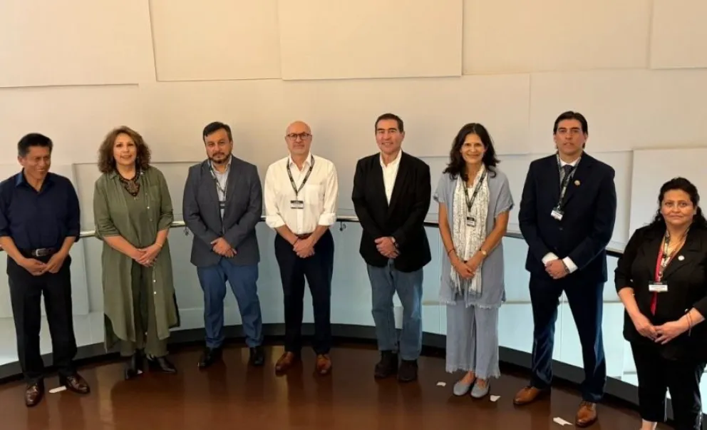 El equipo de ministros que empezó a trabajar en Santa Cruz en la implementación del Centro de Gobierno. Foto tomada de la cuenta del ministro José Luis Lupo