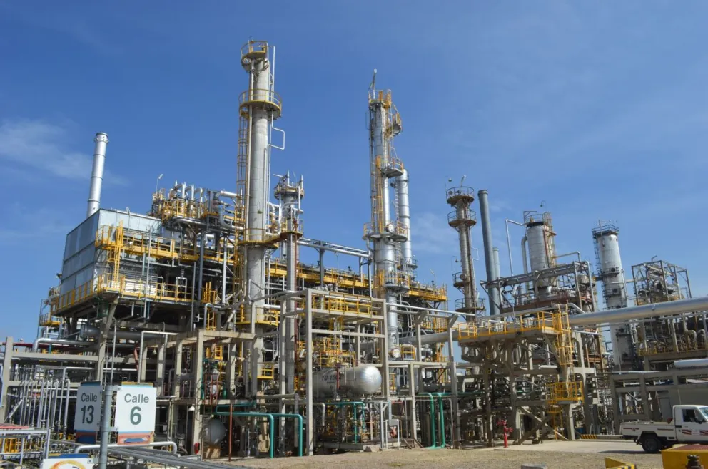 Una de las instalaciones de Yacimientos Petrolíferos Fiscales Bolivianos (YPFB). Foto: YPFB