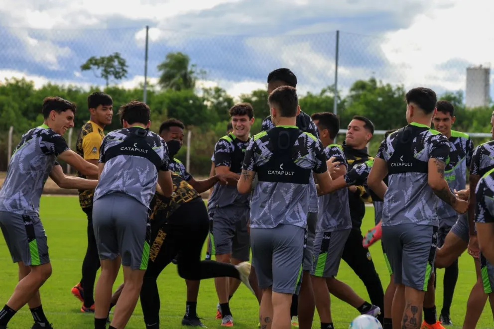 Un entrenamiento de los venezolanos en la ciudad de San Cristóbal. Foto: DT