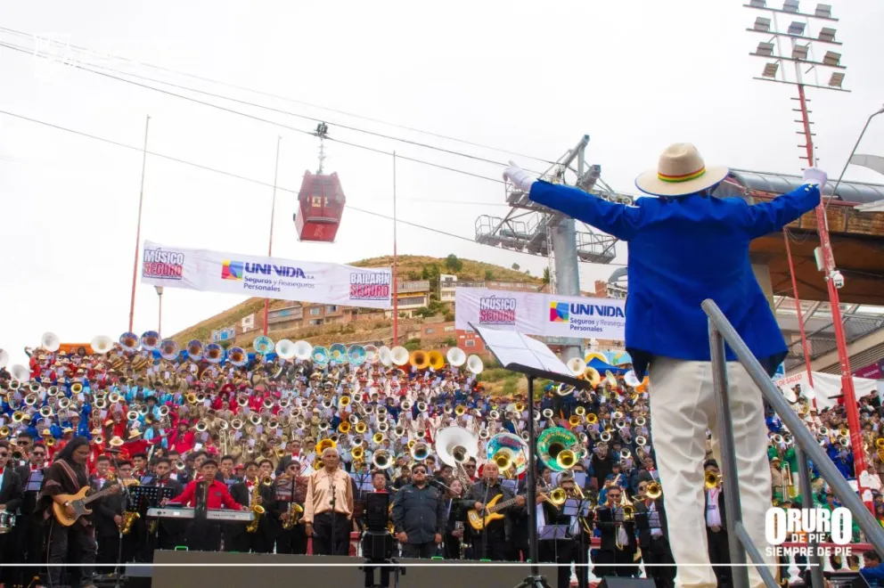 Una imagen del Festival de Bandas que se realizó este sábado en Oruro. Foto: Gobierno Autónomo Departamental de Oruro