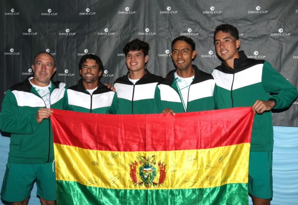 Foto del equipo nacional que jugó en Barbados. Crédito: Federación Boliviana de Tenis