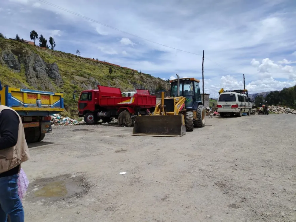La Asociación de Ingenieros Ambientales de La Paz pide “mano dura” a las autoridades para enfrentar la minería ilegal en los ríos de La Paz. Foto: AJAM.