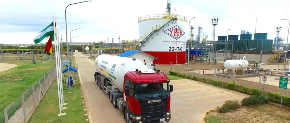 Instalaciones de YPFB. Foto: Unitel