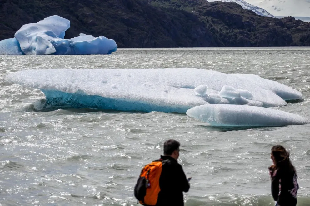 Un glaciar en la región de Magallanes en el extremo sur de Chile. Foto: EFE