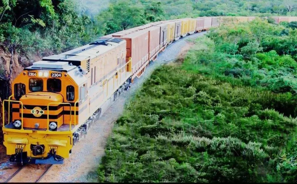 El ferrobús que irá hasta la Chiquitanía tiene una capacidad para 42 personas. Foto: MOPSV.