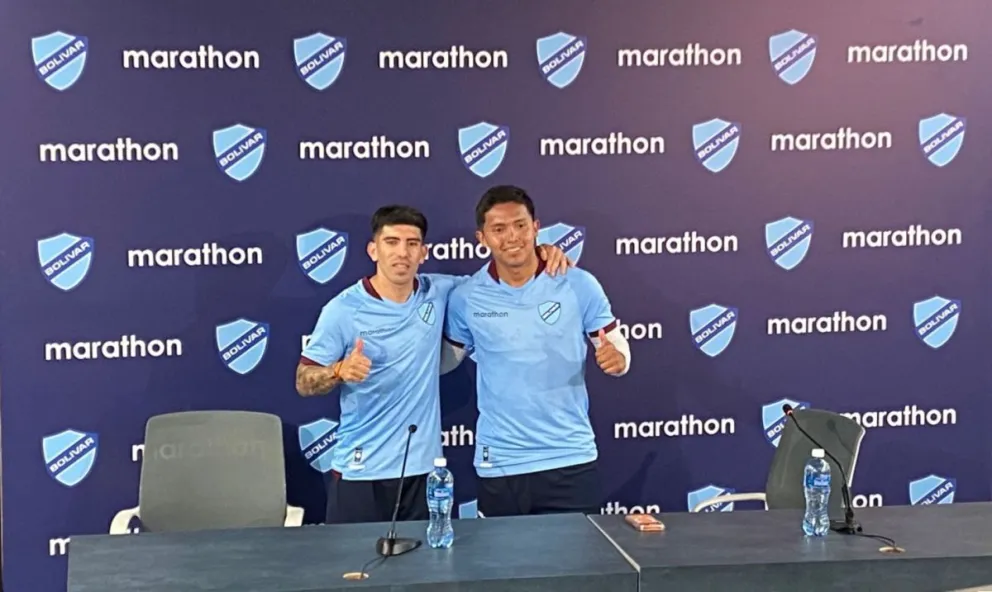 Oyola (izq.) y García, en la presentación que tuvieron este jueves en Ananta. Foto: Alejandro Valdivia.