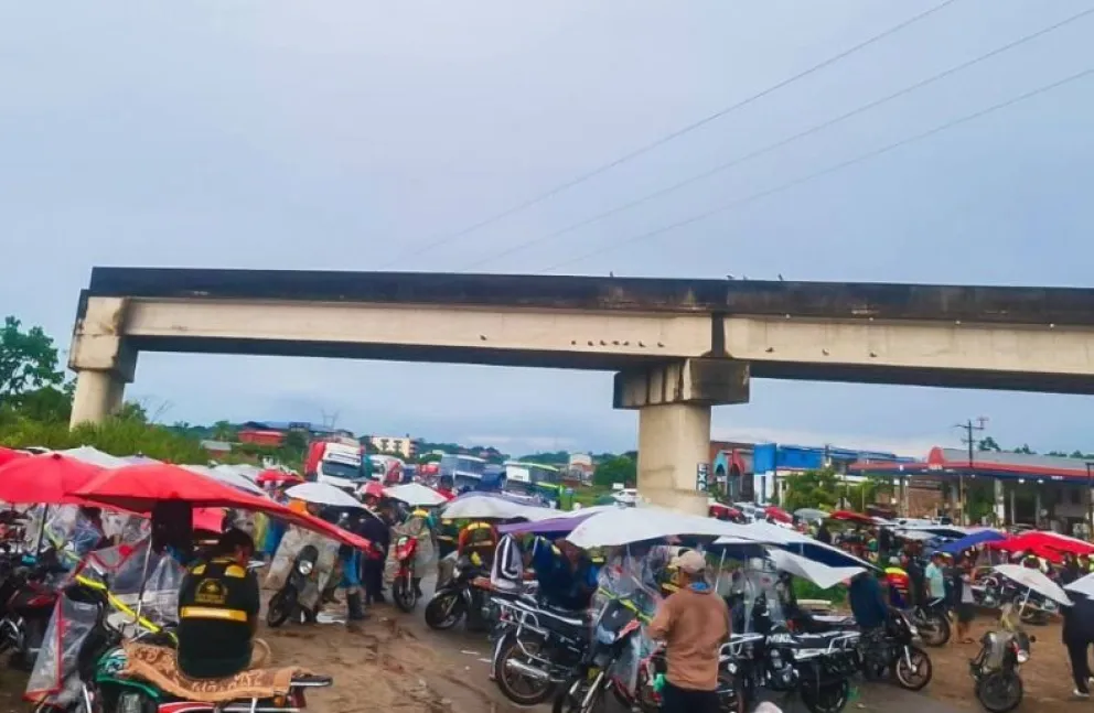 Bloqueo en Ivirgarzama. Foto: ABC