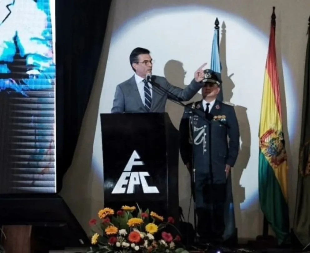 El presidente Rodrigo Paz en el encuentro con empresarios de Cochabamba. Foto tomada de la cuenta en RRSS del presidente Rodrigo Paz