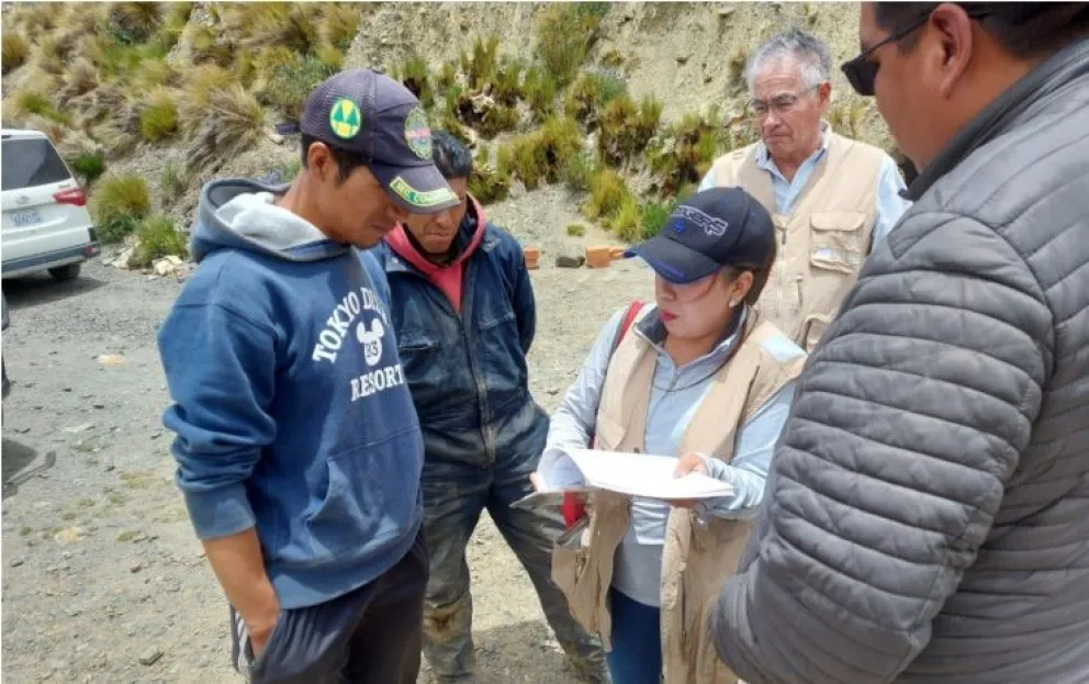 La inspección realizada por la AJAM a inicios de febrero en las cuencas de La Paz Foto: AJAM.
