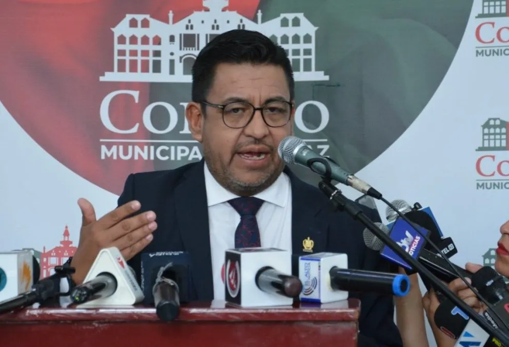 El presidente del Concejo, Jaime Dulon, en un anterior contacto con la prensa. Foto: RRSS de Dulon 