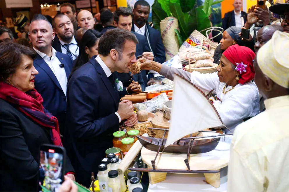 El presidente francés, Emmanuel Macron, en la inauguración del Salón de la Agricultura de París. Foto: EFE