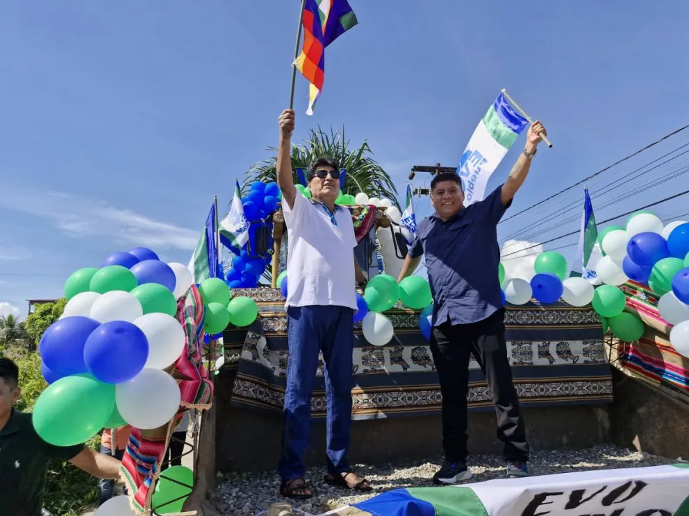 Evo Morales reaparece en un acto público en el Chapare, junto a Leonardo Loza, la semana pasada. Foto: RRSS del exmandatario 