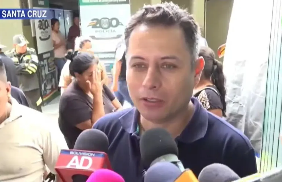 El vicepresidente Edmand Lara hace declaraciones en Santa Cruz.