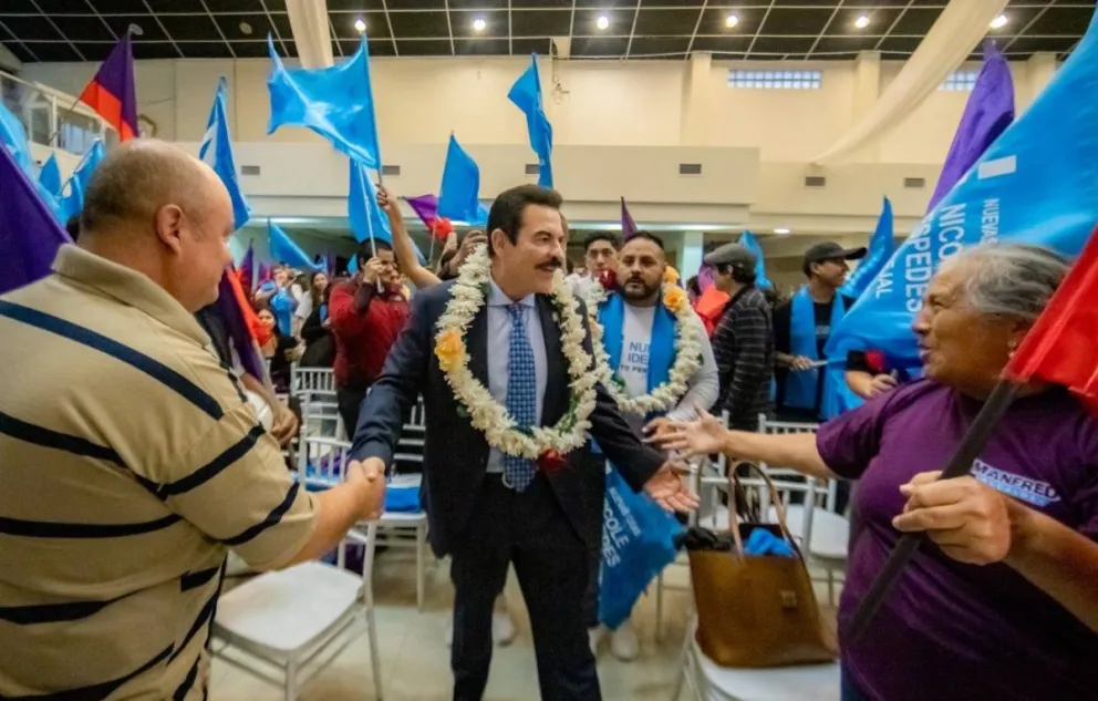 El alcalde y candidato a la reelección Manfred Reyes Villa. Foto: RRSS del político 