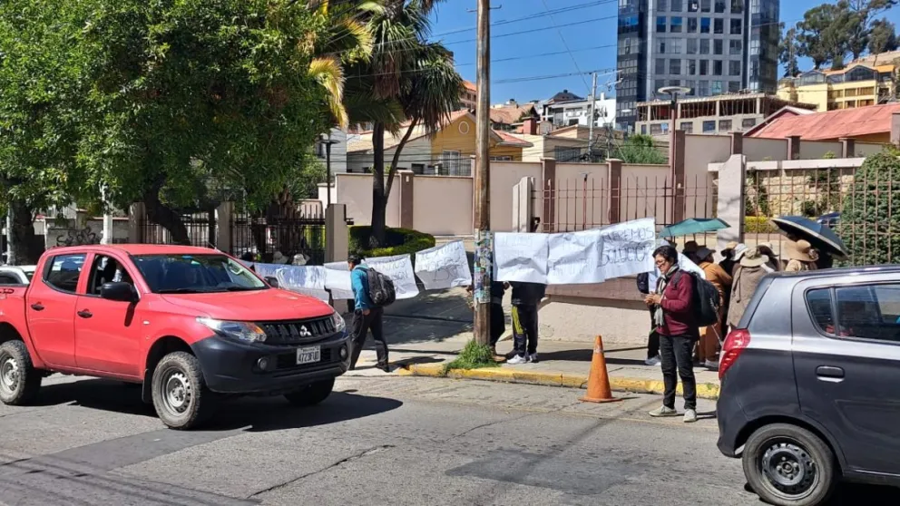 La protesta se registró durante la mañana de este viernes. Foto: Visión 360