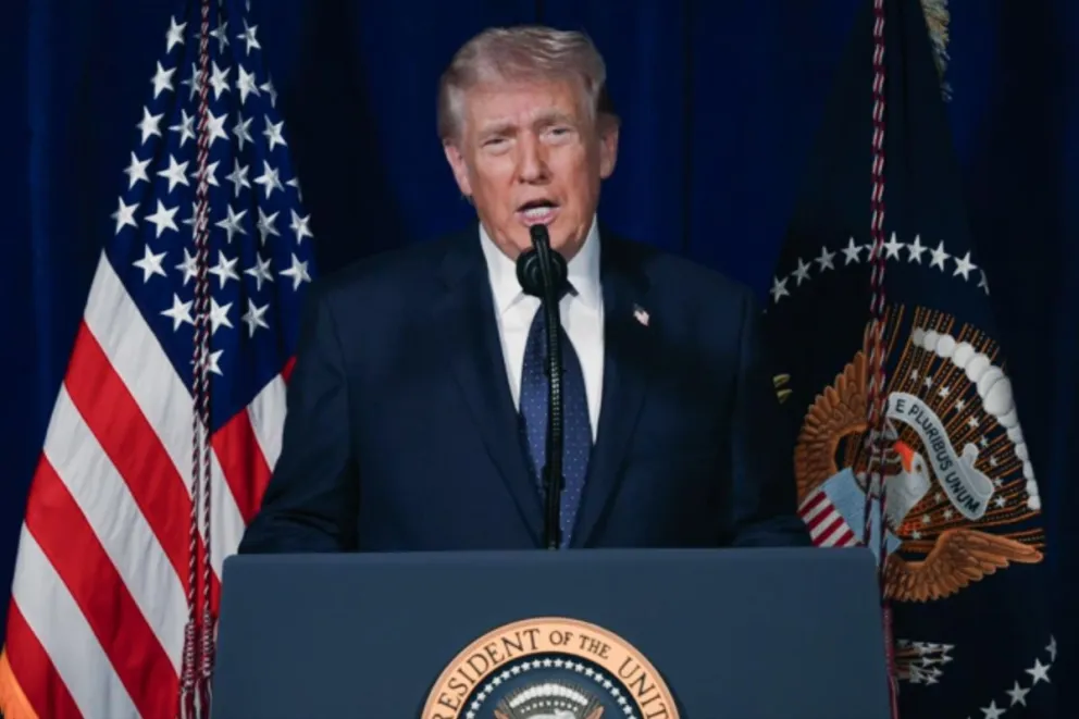 Captura de video de la cuenta oficial de la red social TruthSocial @realDonaldTrump del presidente de Estados Unidos, Donald Trump, hablando durante una declaración pública este domingo. EFE