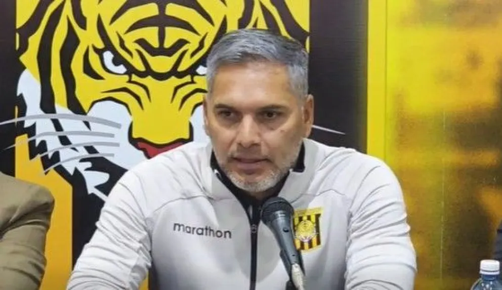 Daniel Vaca en la conferencia de prensa en la que fue presentado. Foto: Captura video Futbolmanía