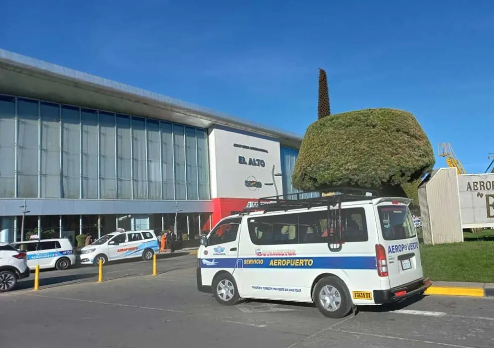 Suman las posiciones a favor de trasladar el Aeropuerto Internacional de El Alto. Foto Erbol