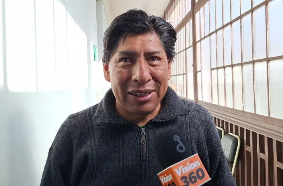 Rubén Pomacahua durante la entrevista con Visión 360. 