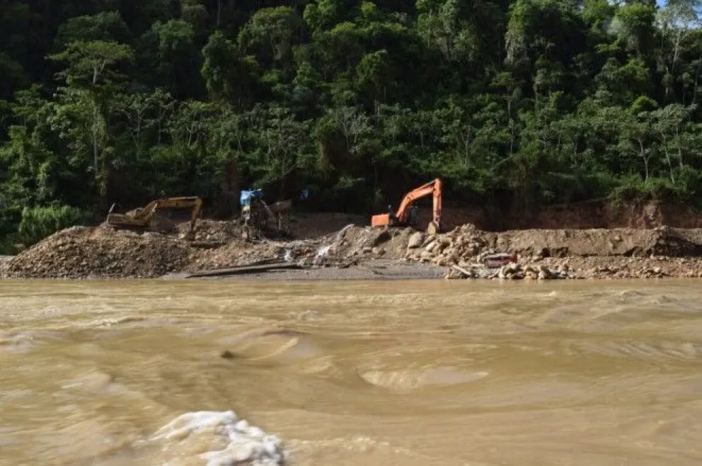 Actividad en río Tuichi. Foto referencial de Mongabay