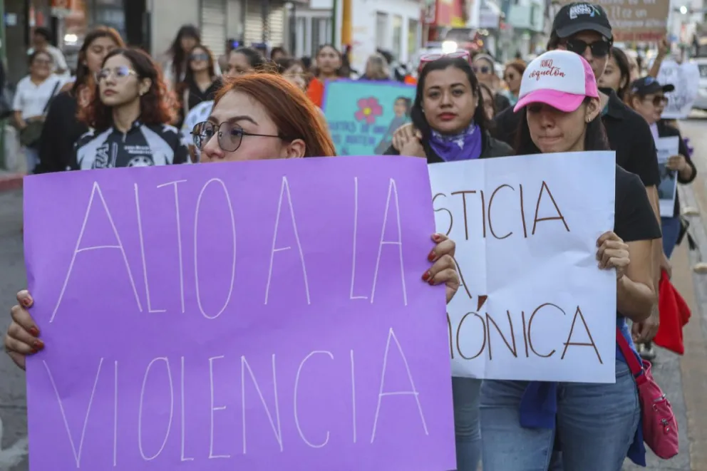 Mujeres participan en una manifestación por el aumento de feminicidios en el estado de Chiapas (México). Imagen de archivo. Foto: EFE