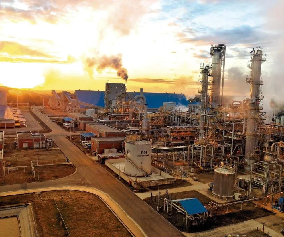 La Planta y Amoniaco Urea fue construida por la empresa Samsung Engineering, de Corea del Sur, el proyecto tuvo un costo de $us 950 millones. Foto: YPFB