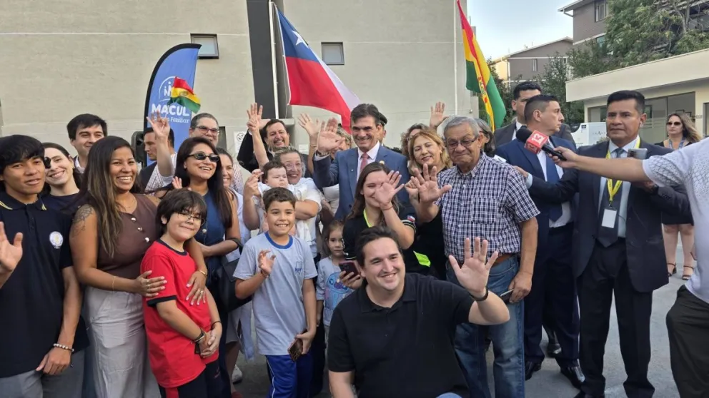 Paz durante su visita a Macul, la tarde de este martes. Foto: RPP