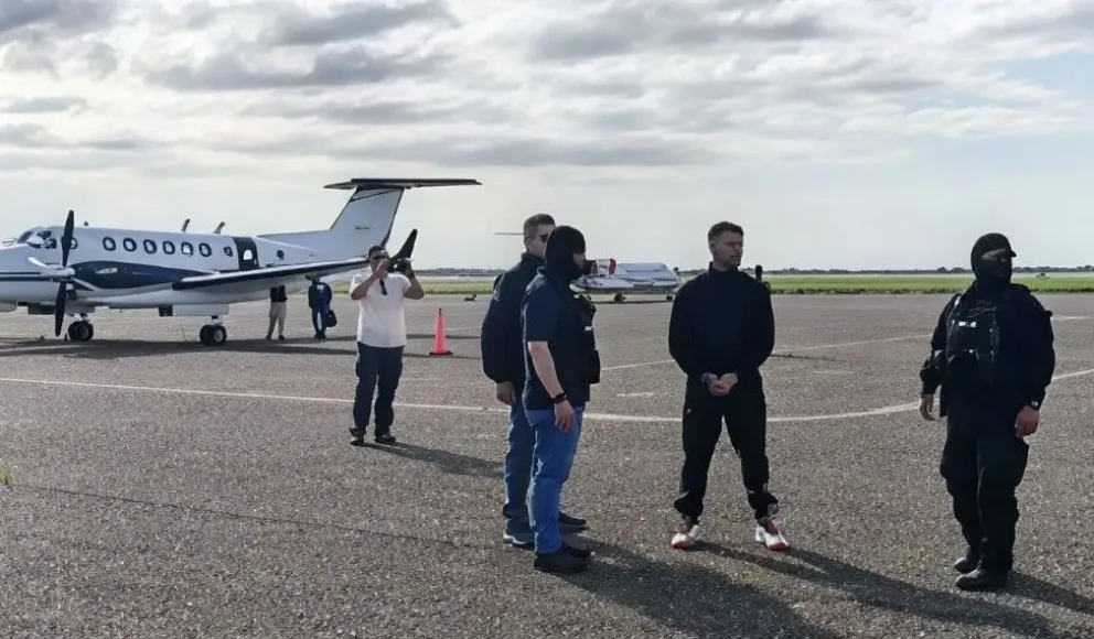 Sebastián Marset, después de ser capturado. Foto: ABI 