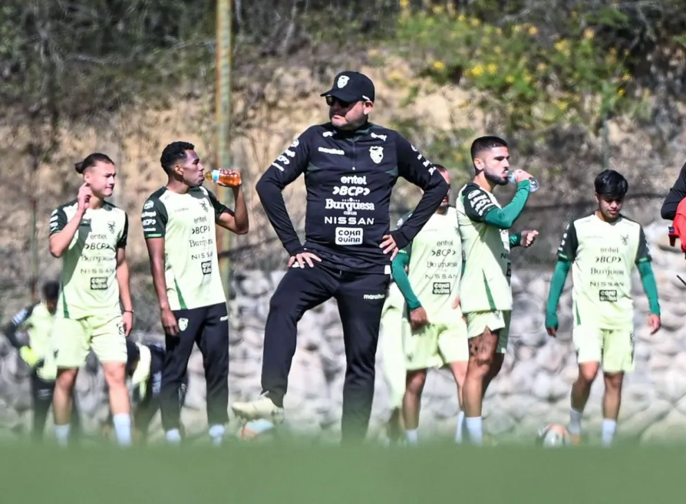Villegas durante el entrenamiento de la Verde en Monterrey. Foto: FBF.