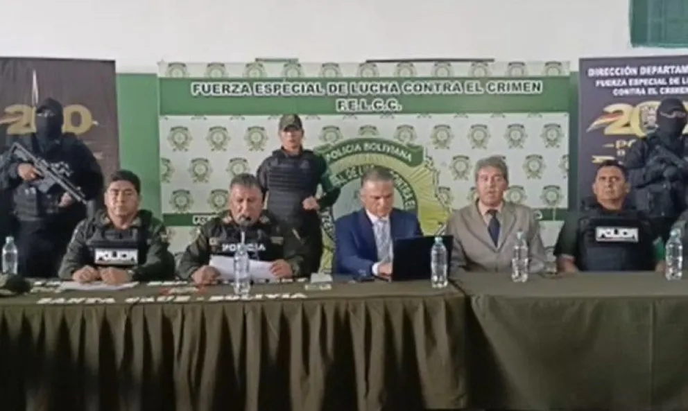 Autoridades policiales dieron el informe sobre el presunto robo en inmueble de Marset. Foto: Erbol