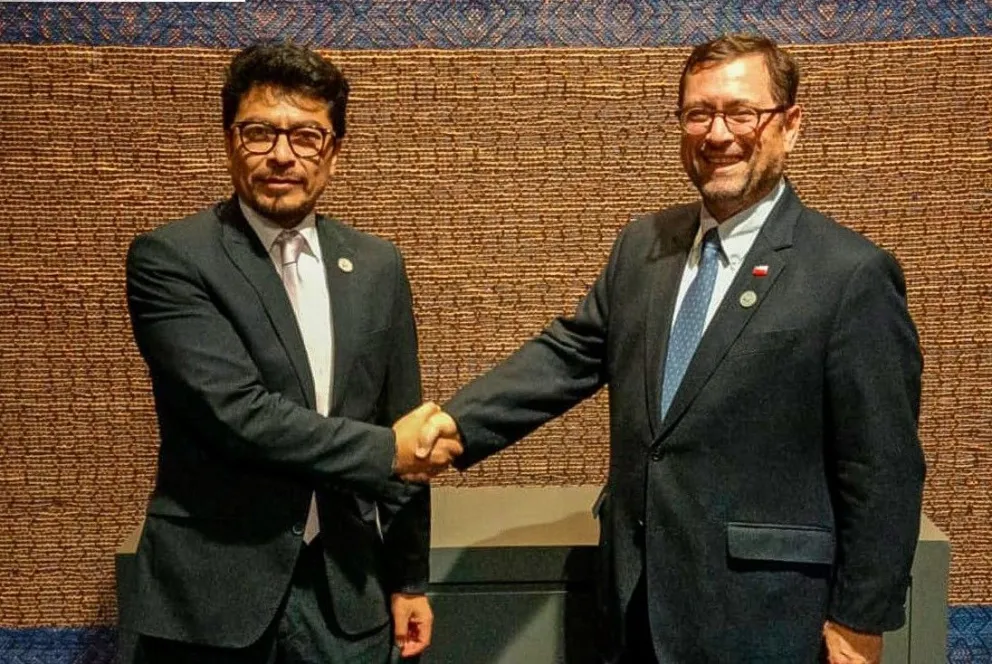 El canciller Fernando Aramayo y su par de Chile, Francisco Pérez Mackenna. Foto: Cancillería 