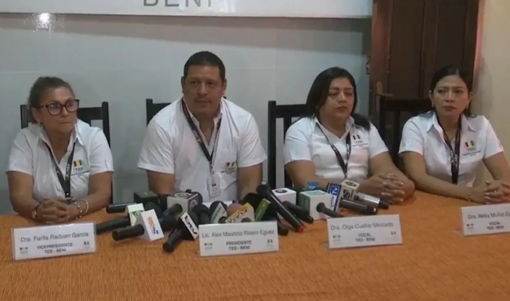 El presidente del Tribunal Electoral Departamental de Beni, Alex Rivero 