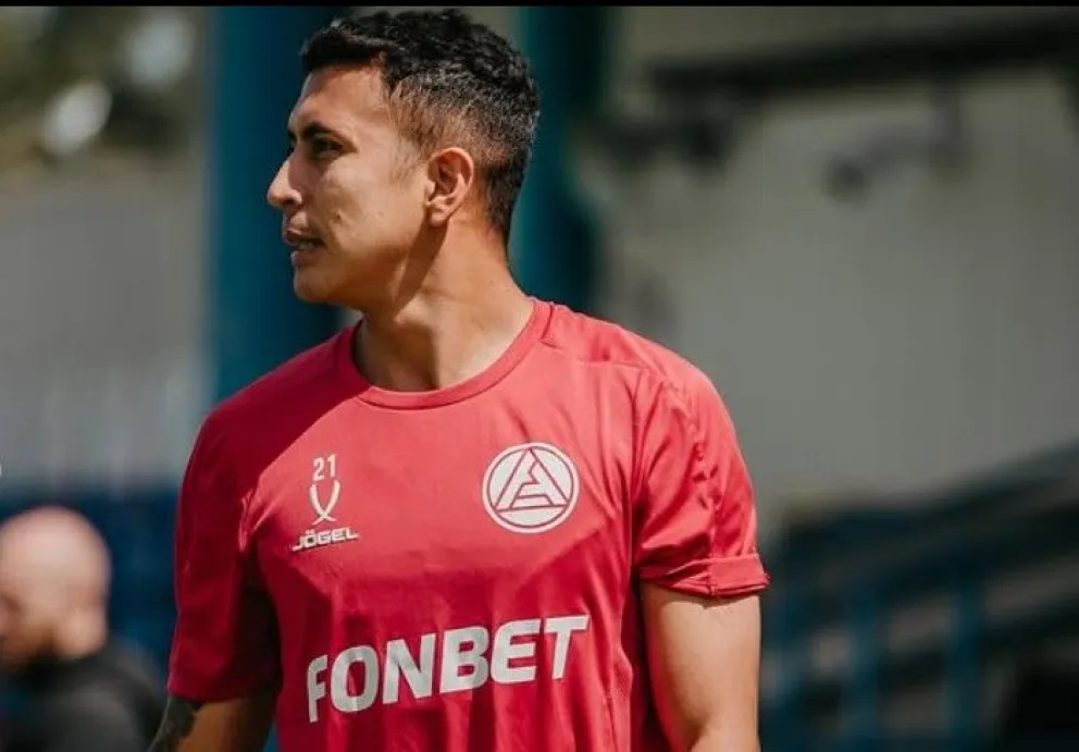 Roberto Fernández llegó a Monterrey luego de un largo viaje. Foto: AK