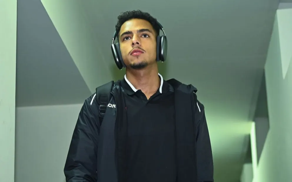 Moisés Paniagua llegó a Monterrey y ya se encuentra concentrado con el resto de sus compañeros.