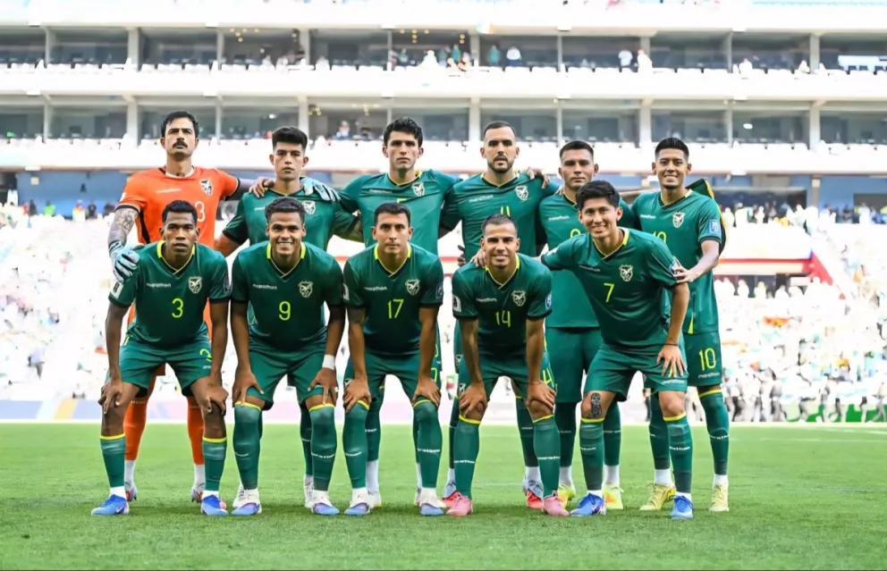 El onceno de la Verde que comenzó el cotejo con Surinam. Foto: FBF.