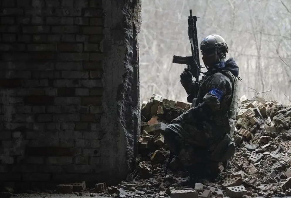 Fotografía de archivo del entrenamiento para combate en la guerra de Ucrania. Foto: EFE