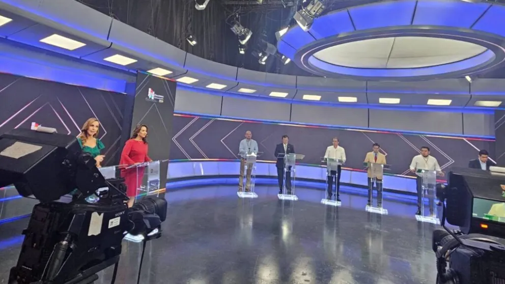 Una imagen del debate electoral en Santa Cruz. Foto: ABI